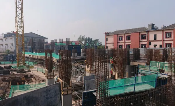 On Going Project Apartement Louvin Jatinangor 42 6_tampak_timur_3