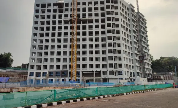 On Going Project The Parc Southcity Apartment 80 ~blog/2022/8/30/whatsapp_image_2022_04_18_at_9_29_40_am_4_1