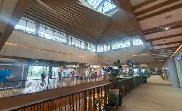 Mall Living World Denpasar Bali 94 ~blog/2023/3/30/lwb13